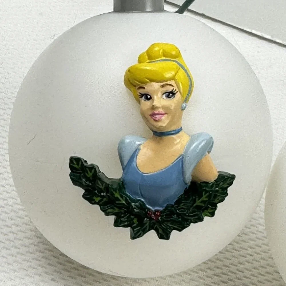 Vintage Gemmy Disney Princess Color-changing Light Set 4 Balls Battery-Operated